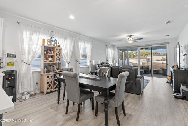 1465 TROPICAL PINE Cove, Middleburg, FL 32068