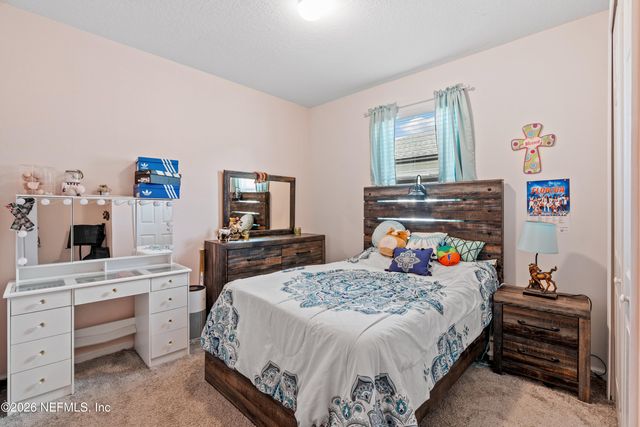 1465 TROPICAL PINE Cove, Middleburg, FL 32068