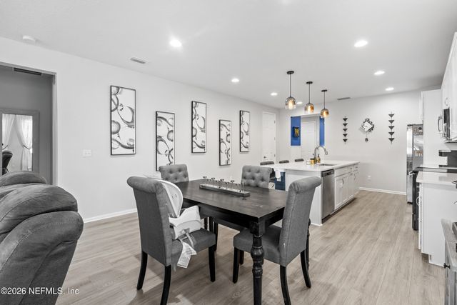 1465 TROPICAL PINE Cove, Middleburg, FL 32068