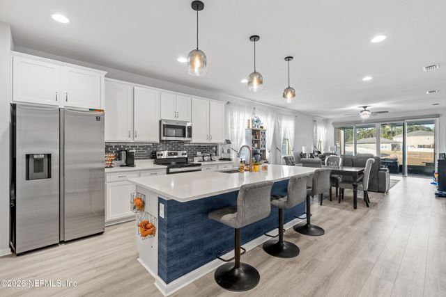 1465 TROPICAL PINE Cove, Middleburg, FL 32068