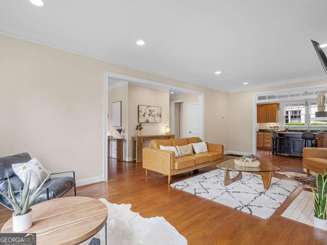 945 Longley Avenue NW, Atlanta, GA 30318