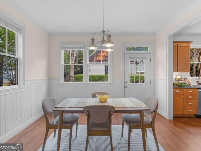 945 Longley Avenue NW, Atlanta, GA 30318