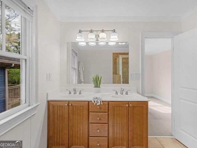 945 Longley Avenue NW, Atlanta, GA 30318