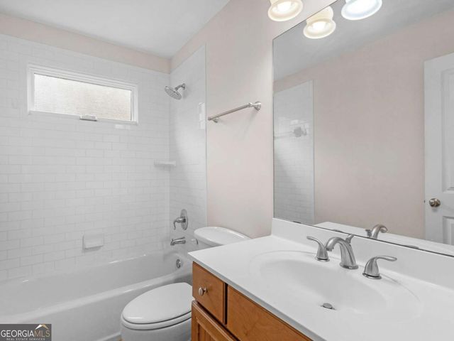 945 Longley Avenue NW, Atlanta, GA 30318