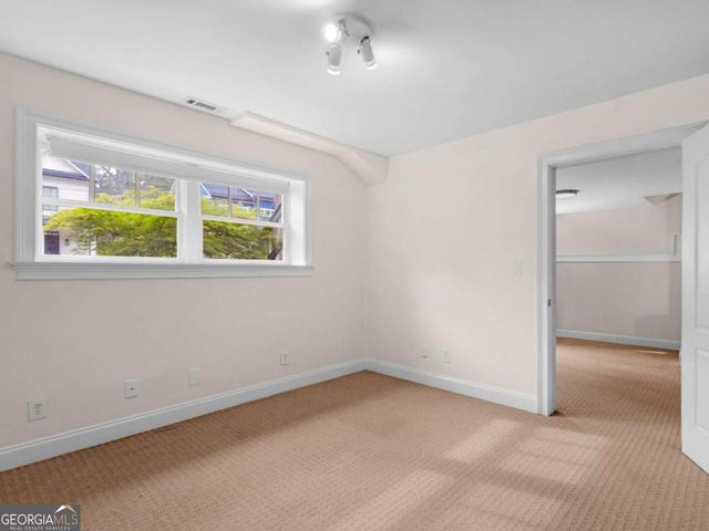 945 Longley Avenue NW, Atlanta, GA 30318