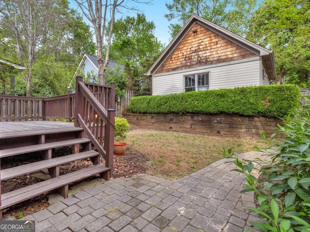 945 Longley Avenue NW, Atlanta, GA 30318