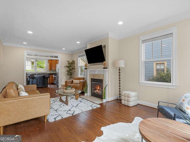 945 Longley Avenue NW, Atlanta, GA 30318