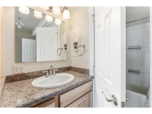 220 E La Bonte St 215, Dillon, CO 80435