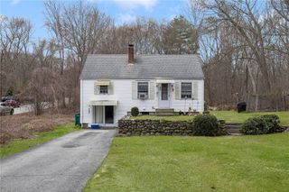 607 Elmdale Road, Scituate, RI 02857
