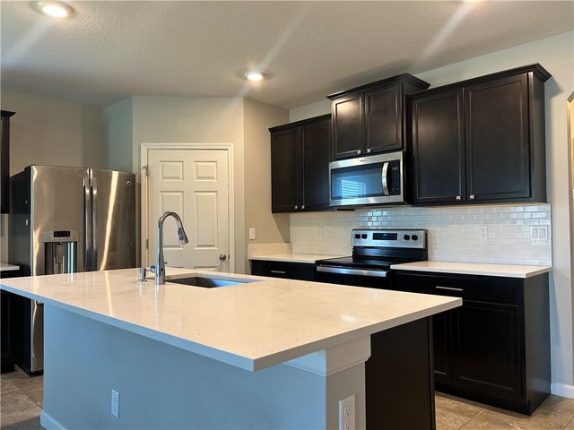 2707 Hanover Street SW, Vero Beach, FL 32968