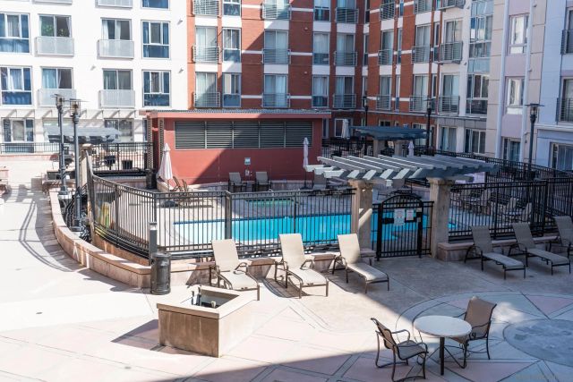 450 J St 4161, San Diego, CA 92101