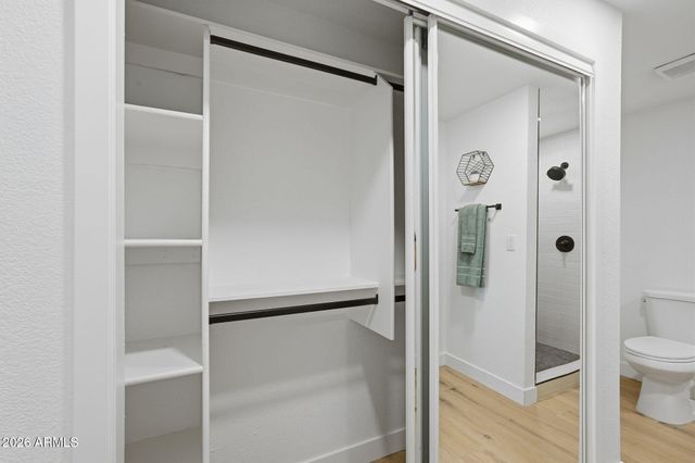 215 S 82ND Way, Mesa, AZ 85208