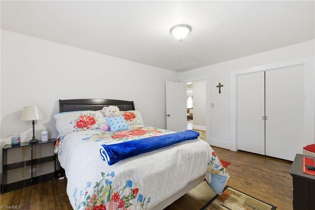 422 Woodsway Drive, Lexington, NC 27292