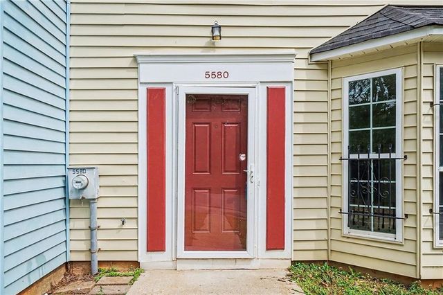 5580 Stonington Trace Parkway, Stone Mountain, GA 30087