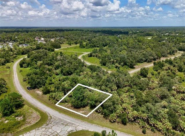 Pilgrim RD, North Port, FL 34288