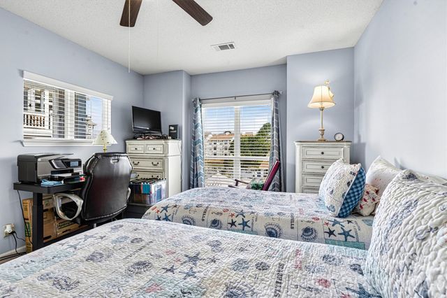 18824 Nautical Drive 35, Cornelius, NC 28031