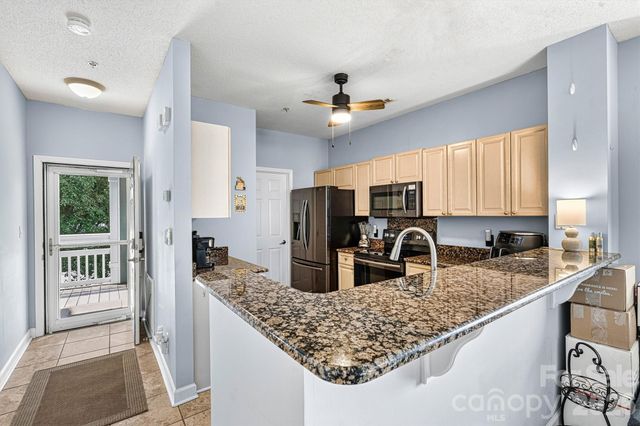 18824 Nautical Drive 35, Cornelius, NC 28031