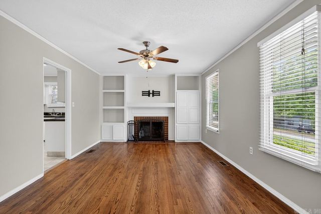 6623 Kavanaugh Place, Little Rock, AR 72207