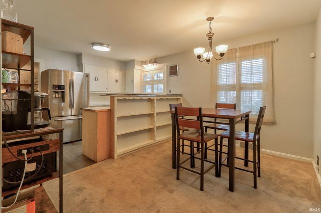 951 S Rotherwood Avenue, Evansville, IN 47714