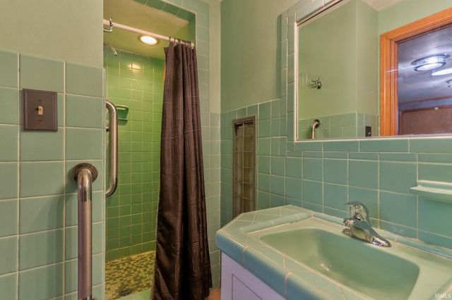 951 S Rotherwood Avenue, Evansville, IN 47714