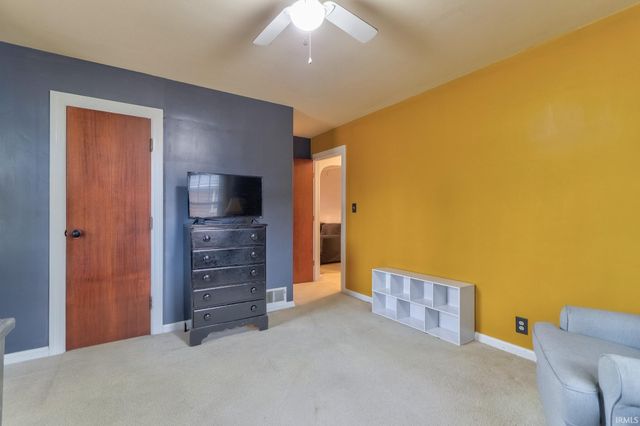 951 S Rotherwood Avenue, Evansville, IN 47714