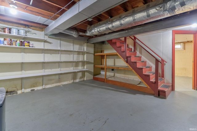 951 S Rotherwood Avenue, Evansville, IN 47714