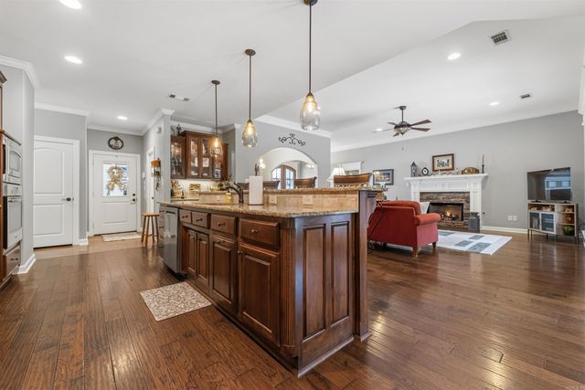 36 Meadow Crest Drive, Sherwood, AR 72120