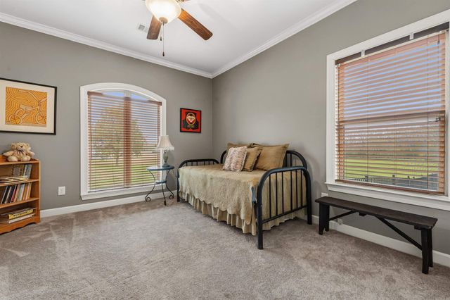36 Meadow Crest Drive, Sherwood, AR 72120