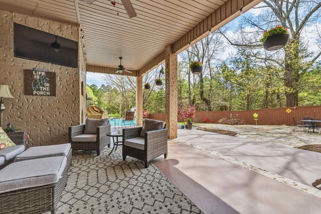 36 Meadow Crest Drive, Sherwood, AR 72120