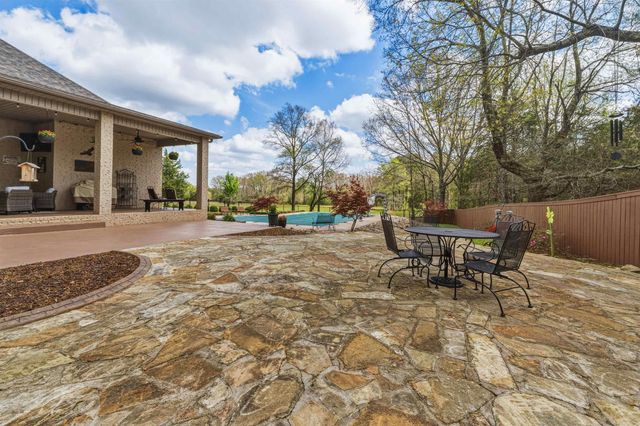 36 Meadow Crest Drive, Sherwood, AR 72120