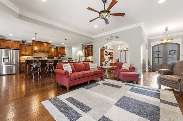 36 Meadow Crest Drive, Sherwood, AR 72120