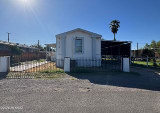 4719 N Camino Feliz, Tucson, AZ 85705