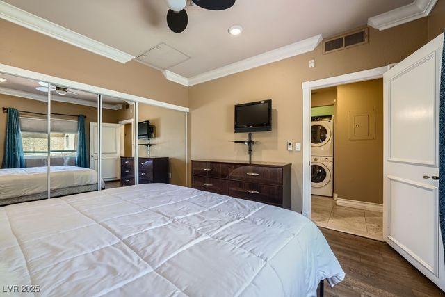 220 East Flamingo Road 402, Las Vegas, NV 89169