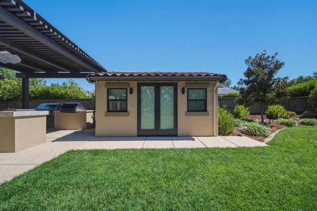 100 Barber Ct, El Dorado Hills, CA 95762