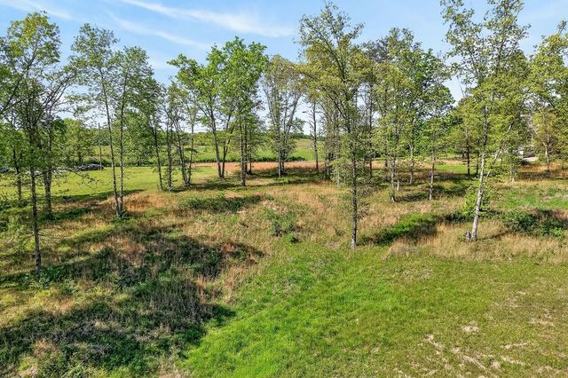 132 Treble Ln, Sparta, TN 38583
