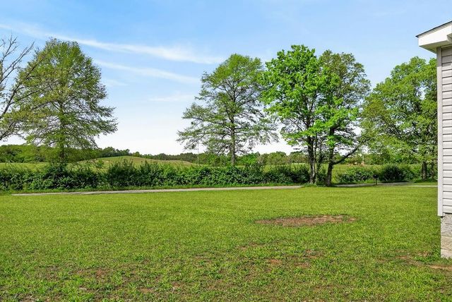 132 Treble Ln, Sparta, TN 38583