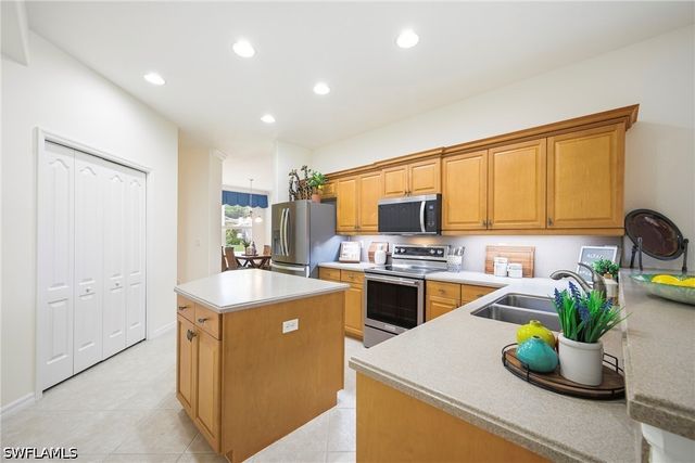 20480 Torre Del Lago ST, Estero, FL 33928
