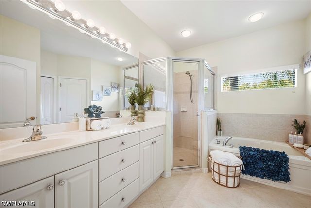 20480 Torre Del Lago ST, Estero, FL 33928