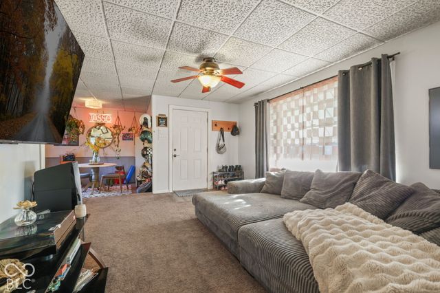 177 N Jefferson Street, Mooresville, IN 46158