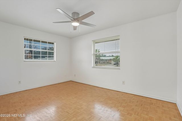 1751 STARWAN Road E, Jacksonville, FL 32211