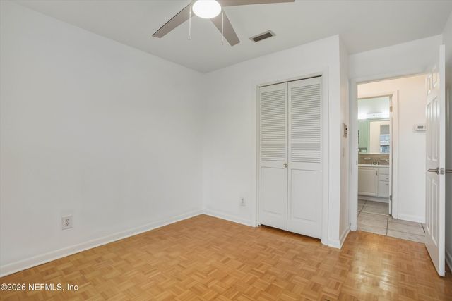 1751 STARWAN Road E, Jacksonville, FL 32211