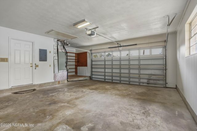 1751 STARWAN Road E, Jacksonville, FL 32211