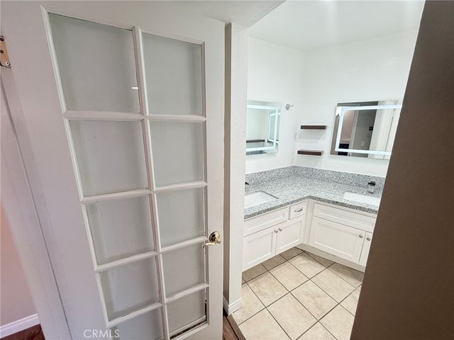 2121 Scott Road 104, Burbank, CA 91504