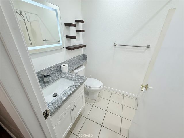 2121 Scott Road 104, Burbank, CA 91504