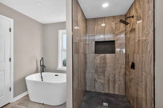 1407 Ironworks Road, Winchester, KY 40391