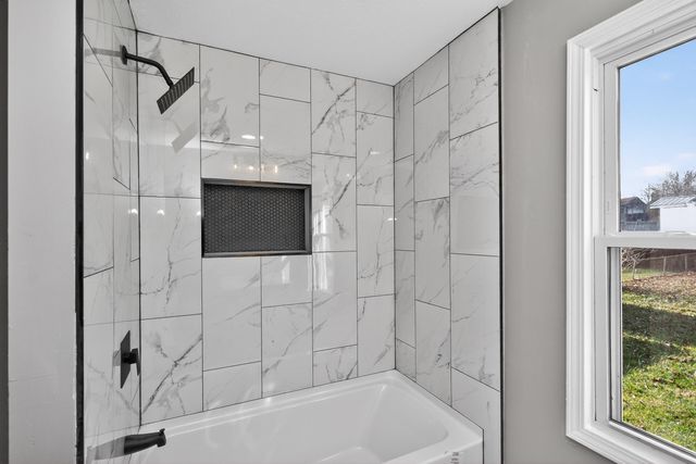 1407 Ironworks Road, Winchester, KY 40391