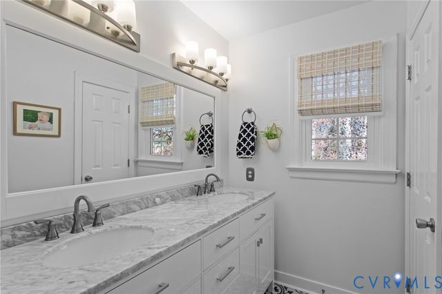 3202 Woodland Rd, Glen Allen, VA 23060