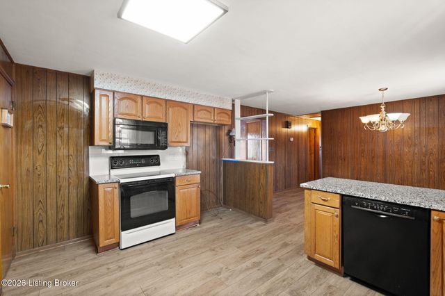 5309 Dahl Rd, Louisville, KY 40213