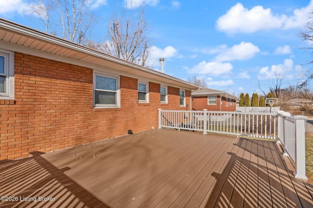 5309 Dahl Rd, Louisville, KY 40213