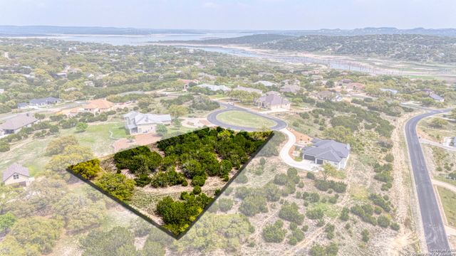264 San Salvadore, Canyon Lake, TX 78133